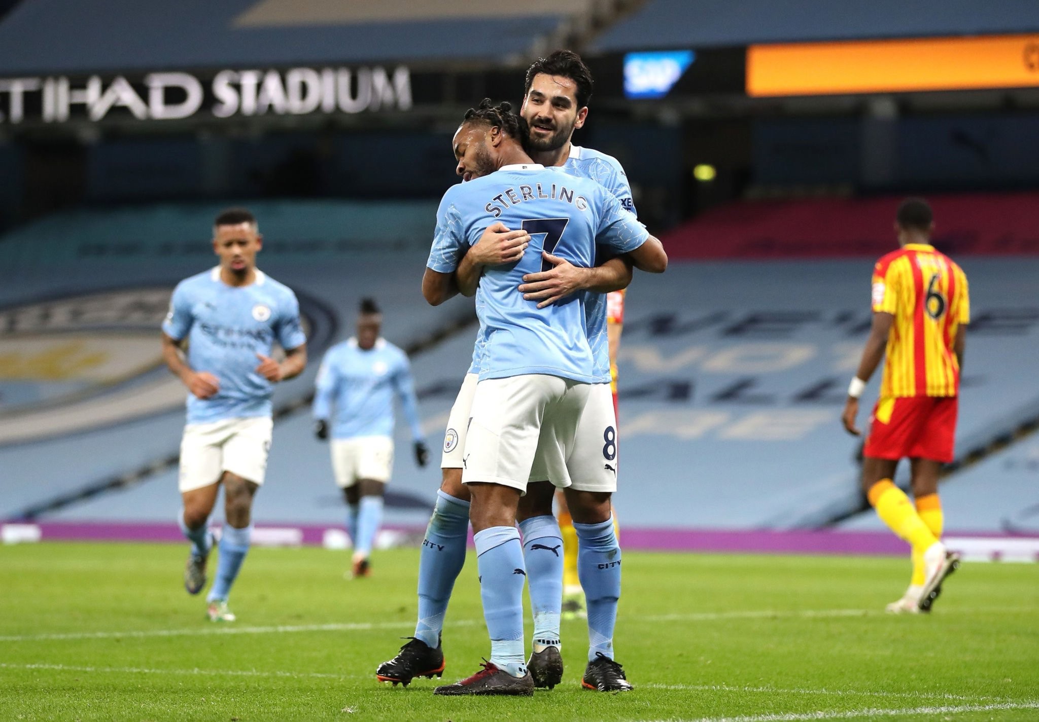 微妙平衡 微妙平衡